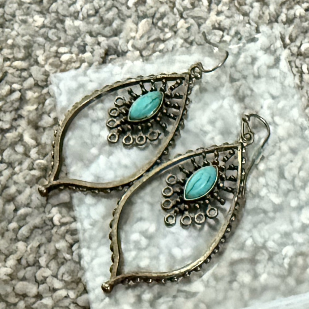 Elegant Silver and Turquoise Earrings
